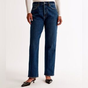 Abercrombie & Fitch High Rise Vintage Straight Leg Jeans Dark Wash Size 31 /12L
